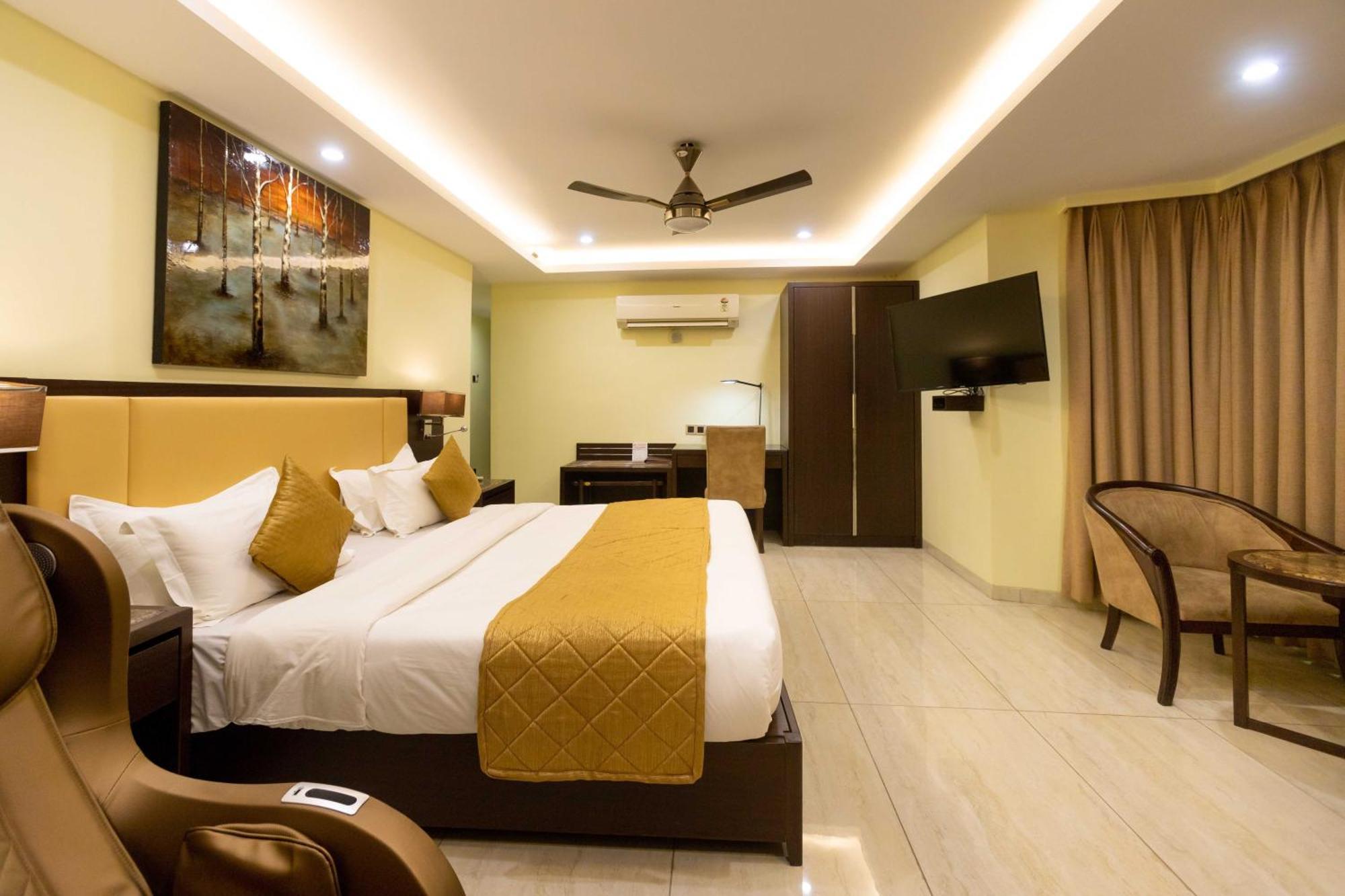 Hotel Godwin - Colaba Bombaj Exteriér fotografie