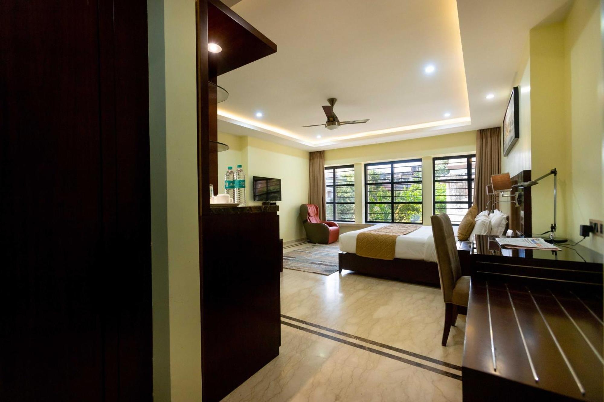 Hotel Godwin - Colaba Bombaj Exteriér fotografie