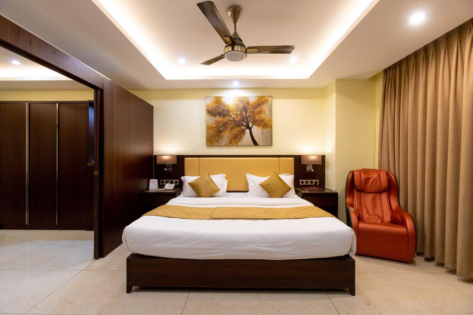 Hotel Godwin - Colaba Bombaj Exteriér fotografie