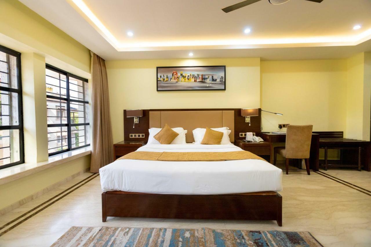 Hotel Godwin - Colaba Bombaj Exteriér fotografie